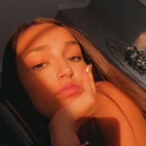 Meet your Posher, Sophia